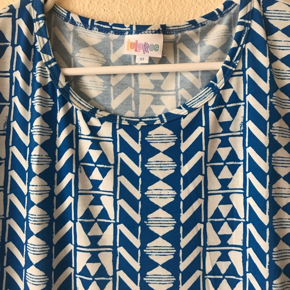Lularoe Unicorn short sleeve julia LLR EUC size m - Picture 2 of 3